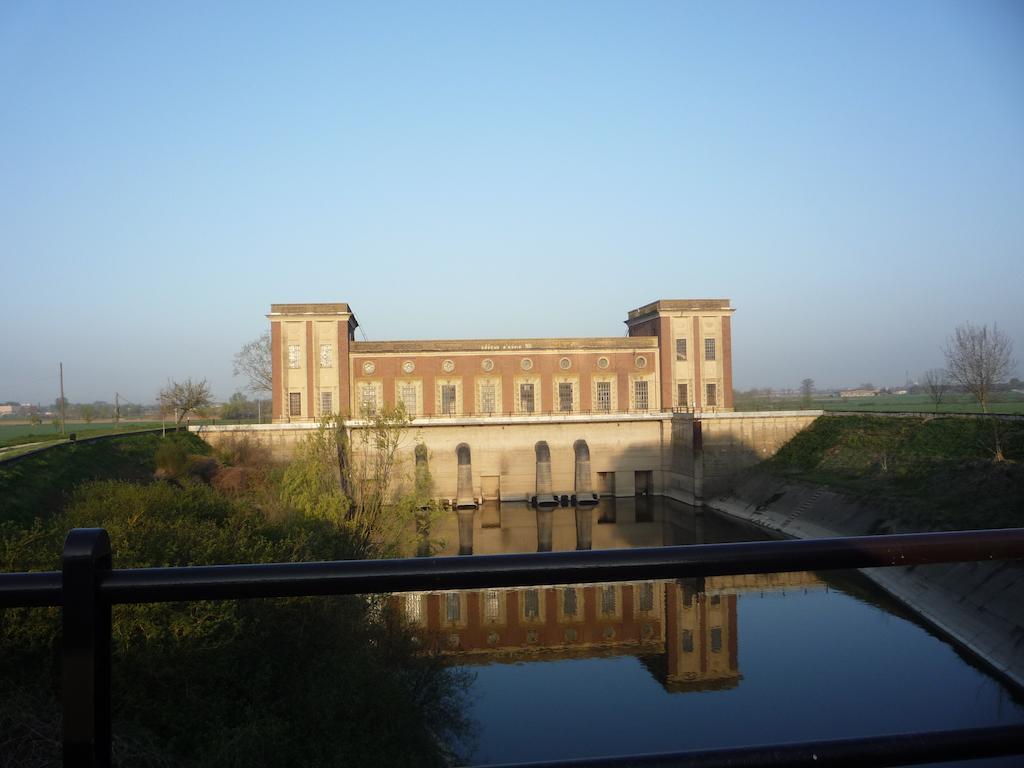 特耳米努斯住宿加早餐旅馆 Villastrada  外观 照片